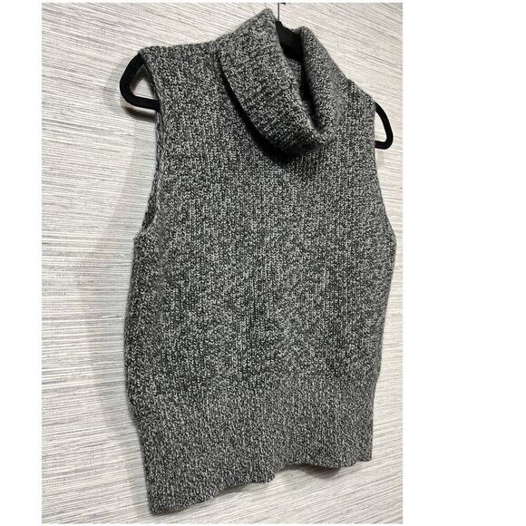 Theory Women's 100% Cashmere Turtleneck Sweater / Size-Large - Picture 3 of 7